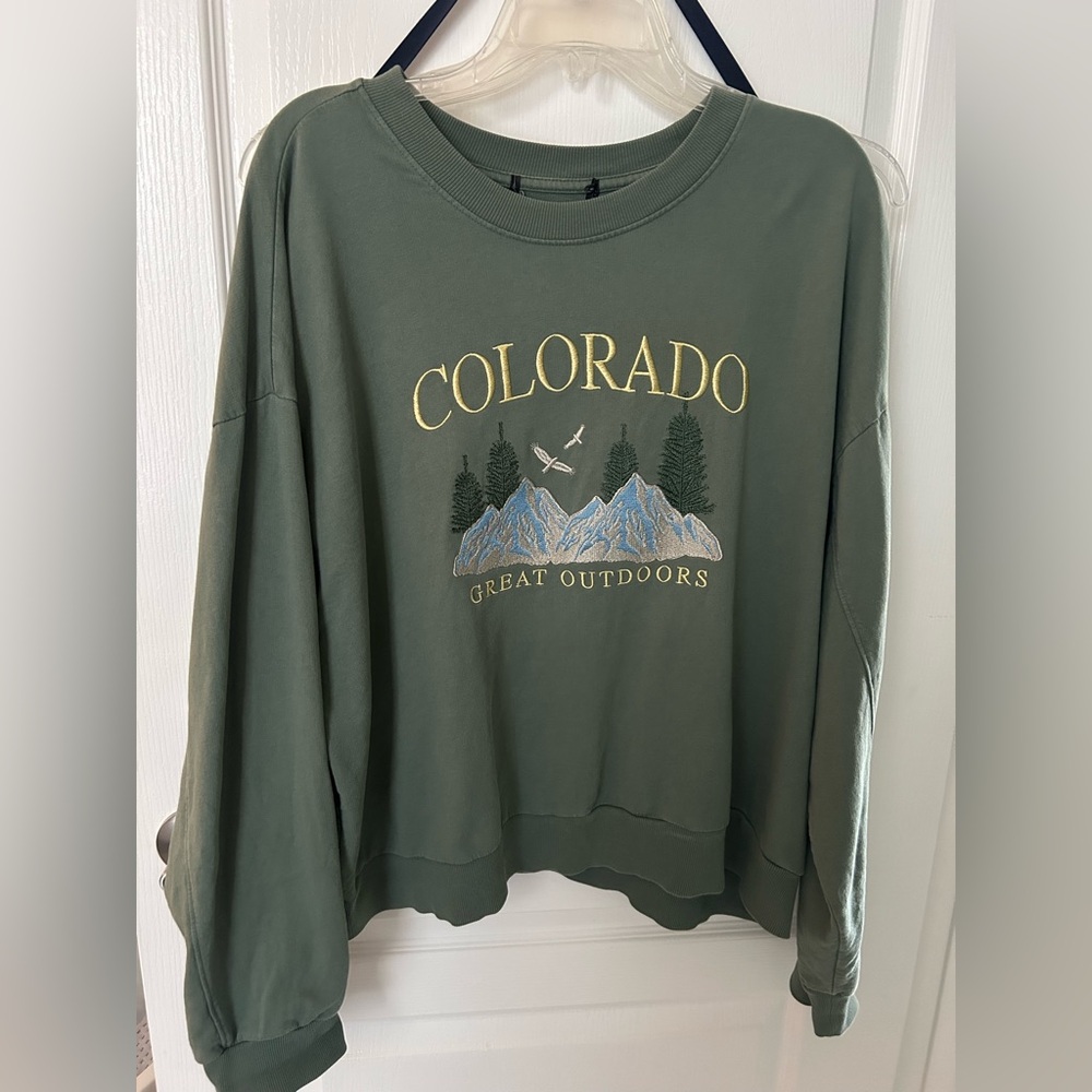 Embroidered Crew Neck